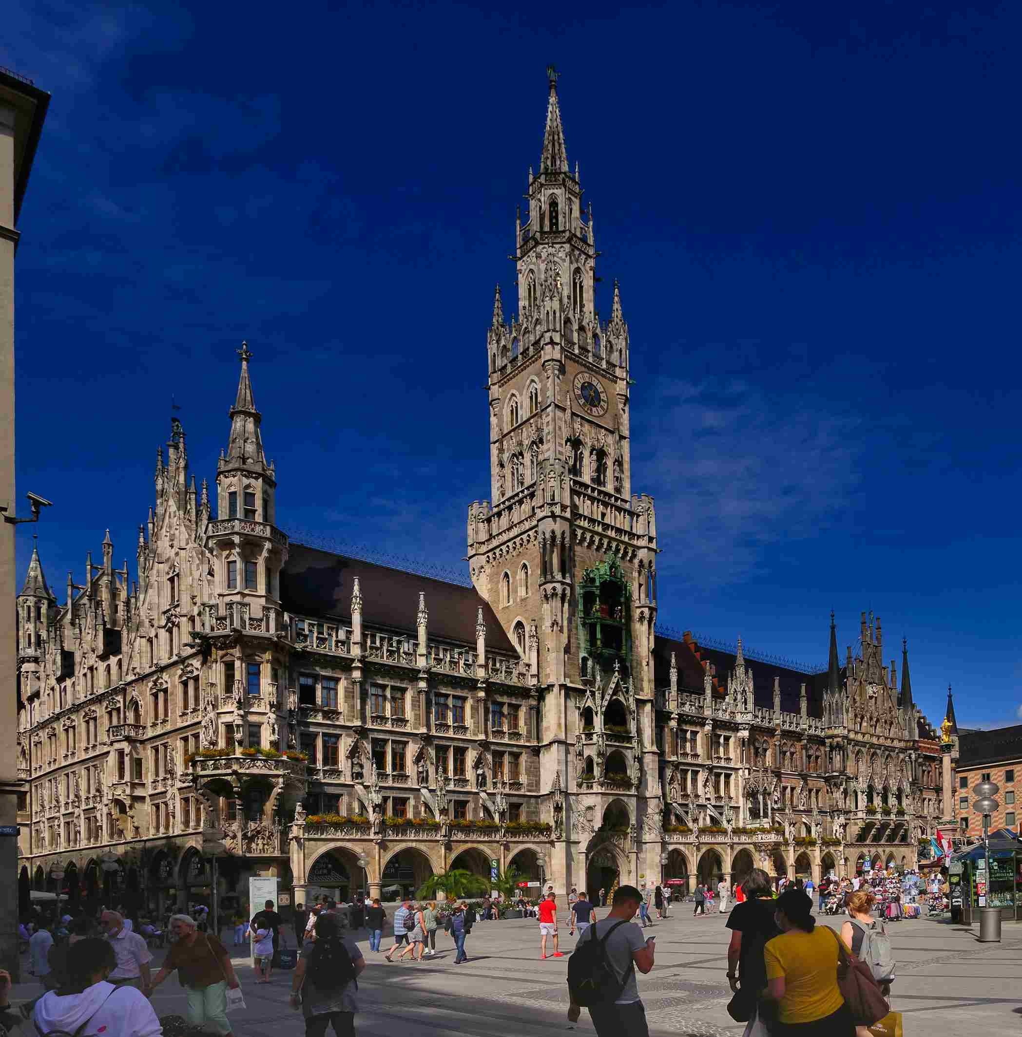 Marienplatz.