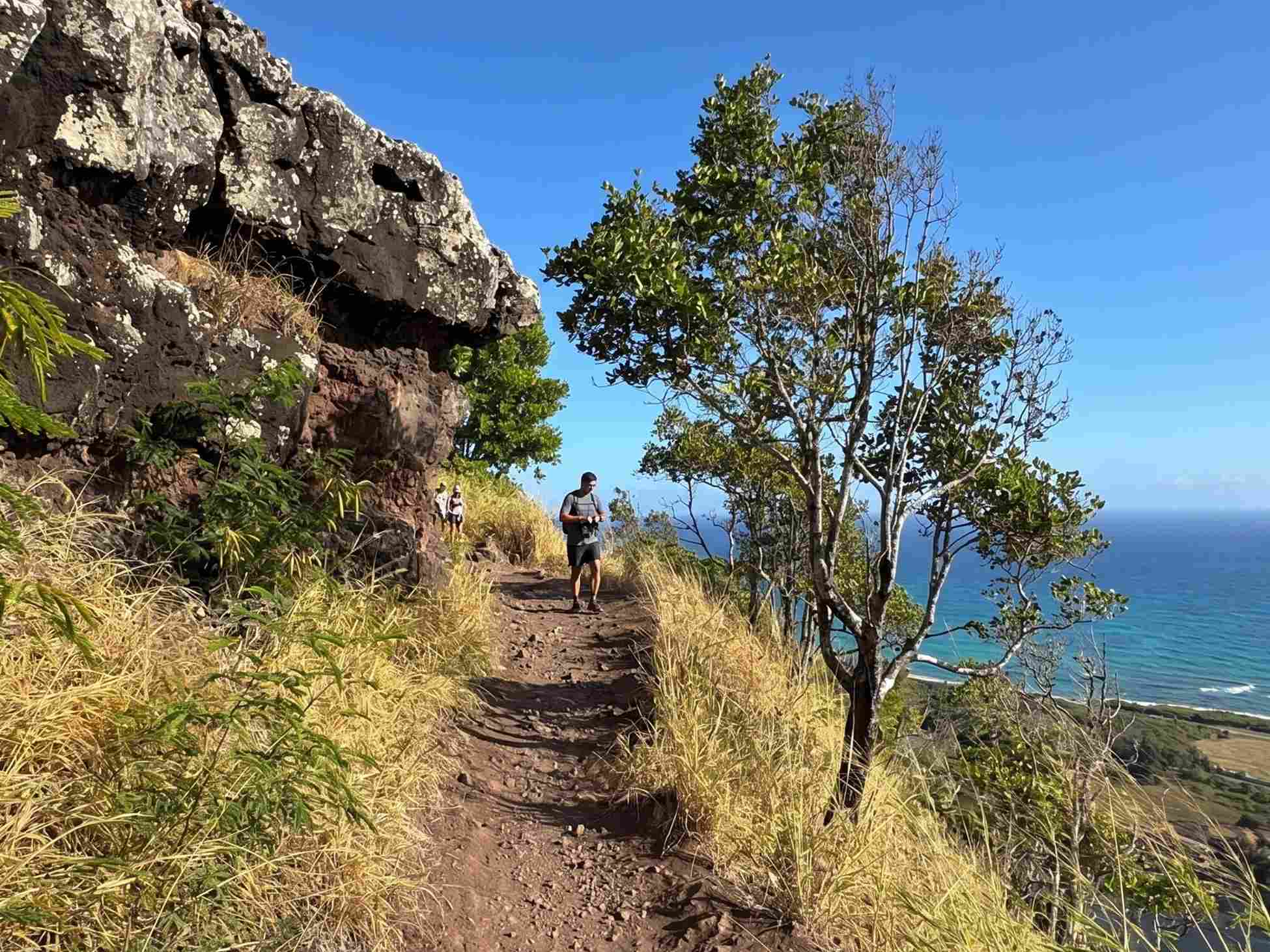 Keālia-Kuaokalā Trail
