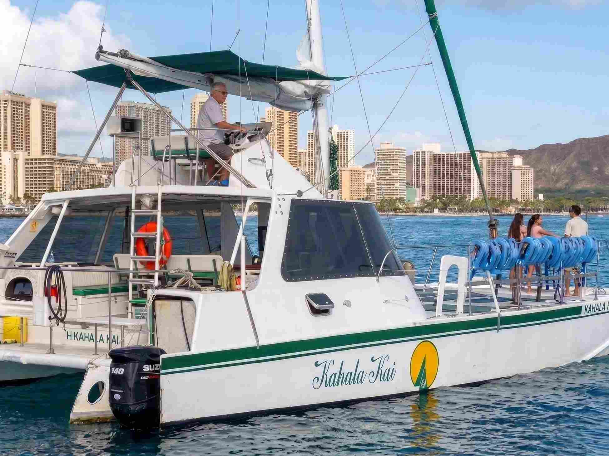 Private Oʻahu Boat Charter